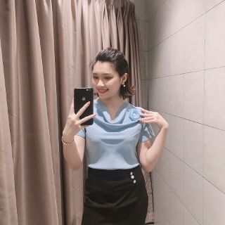 Áo sơ mi cổ đổ chất lụa hàn