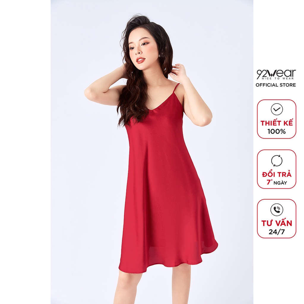 Váy ngủ 2 dây 92WEAR thiết kế vải lụa dáng suông NDA2061