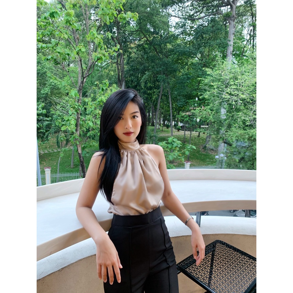 Áo yếm màu be có mút