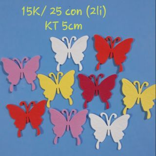 Con bươm bướm cắt từ xốp 2li