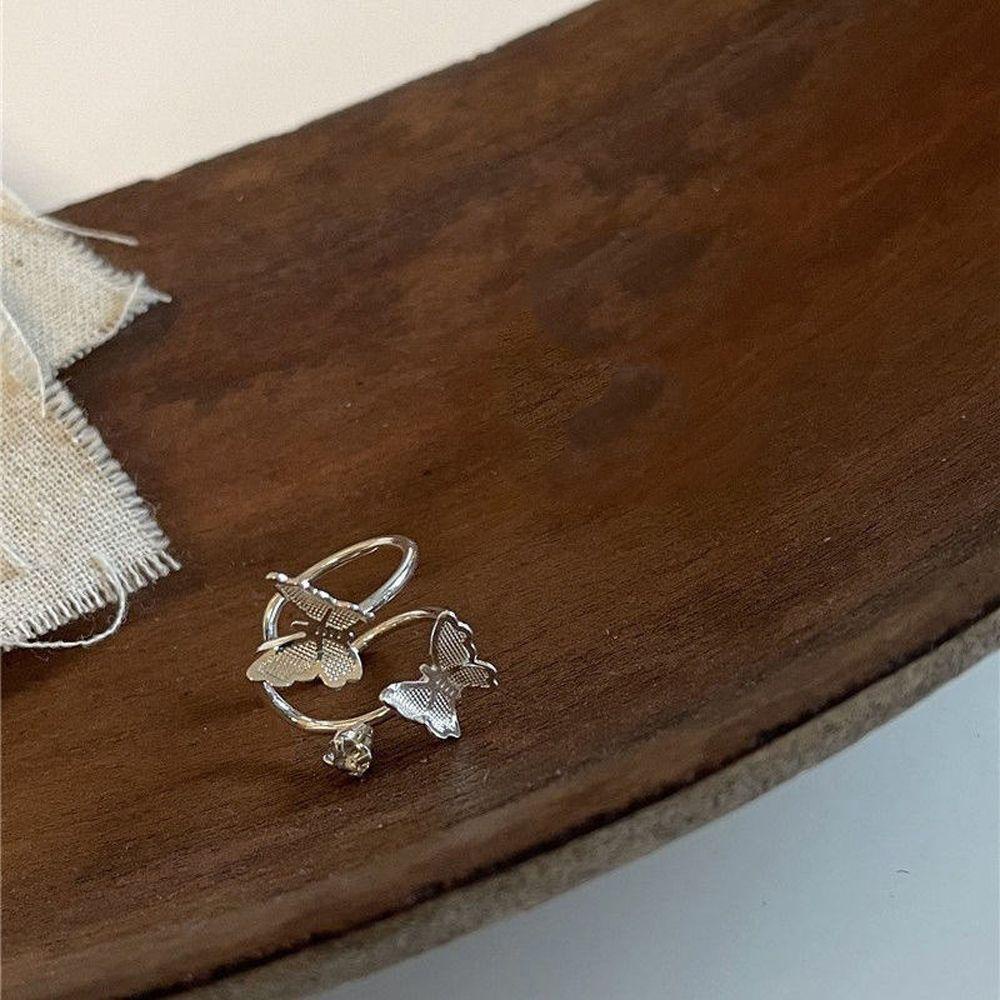 Bông Tai Dạng Kẹp Hình Bướm Bằng Kim Loại Phong Cách Punk Thanh Lịch Dành Cho Nữ