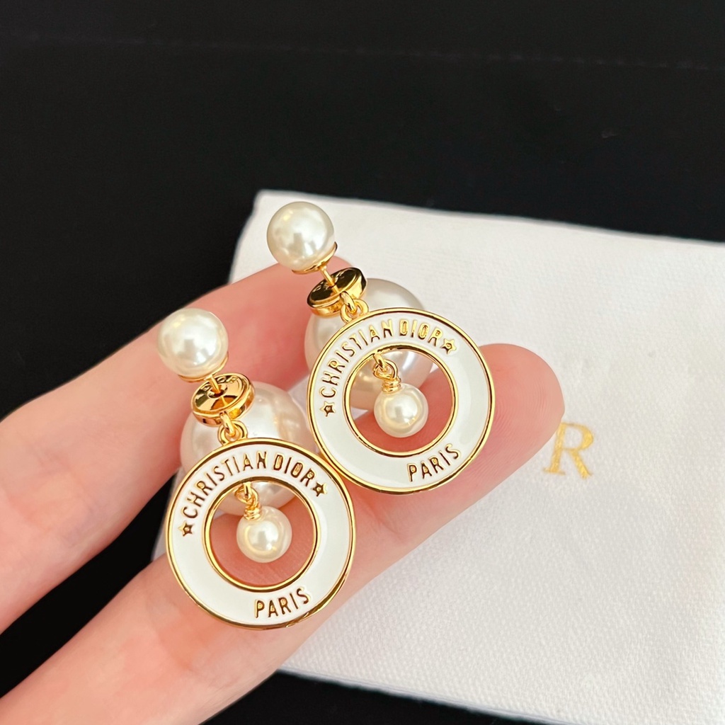 Bông tai đính ngọc trai Dior dành cho nữ men Hoa tai