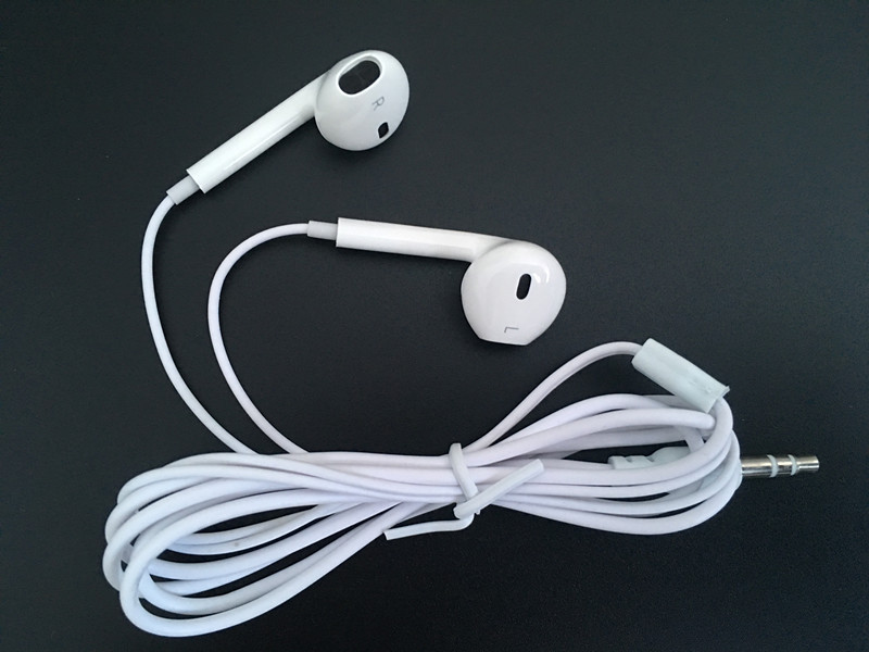 Tai nghe có dây trong tai Tai Nghe Mp3 / Mp4 Âm Thanh Sống Động Chất Lượng Cao Mp3Mp4 Tai nghe phổ thông giao diện lỗ tròn 3.5mm