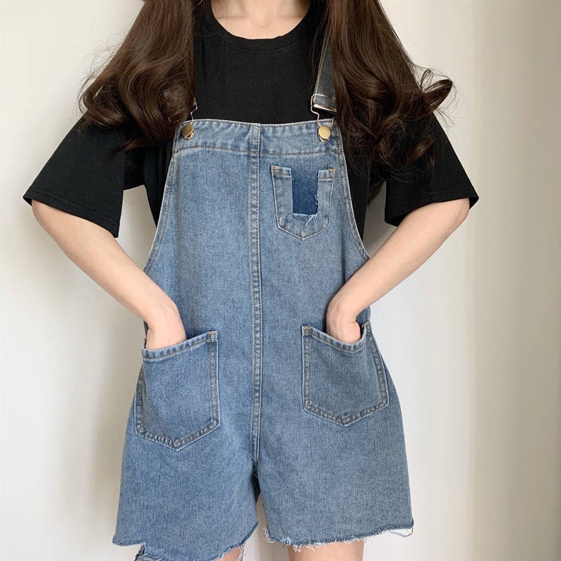 ▧❄Mùa hè 2020 phong cách mới quần short denim Hàn Quốc dành cho nữ sinh với cạp cao và yếm rộng rãi có lỗ để giả