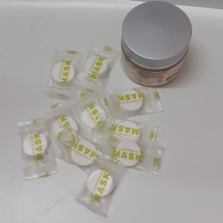 Viên mặt nạ nén dạng kẹo, tiện lợi cho du lich hoặc sử dụng tại nhà.