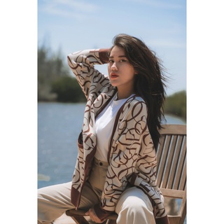 Grimm DC Signature Cardigan