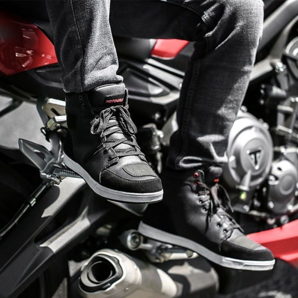 Giày Bảo Hộ Motowolf Dáng Sneaker Cổ Cao Cho Nam Màu Đen Churnix
