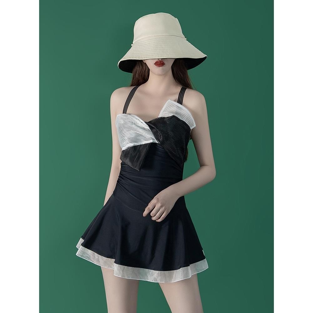 Đồ Bơi Một Mảnh Ngực Nhỏ Ôm Dáng Phong Cách Hàn Quốc Thời Trang Mùa Xuân Gợi Cảm