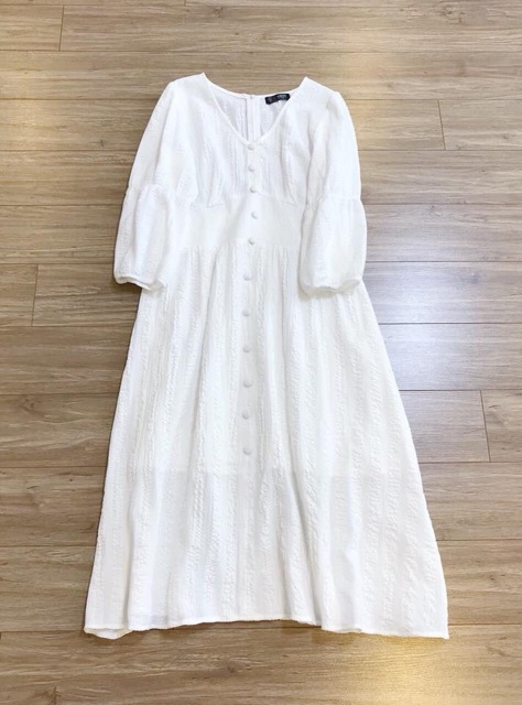 Đầm dự tiêc trắng dáng dài TNT - Váy trắng dài ôm body thiết kế hàng 2 lớp cổ tim dáng dài tay lỡ | BigBuy360 - bigbuy360.vn