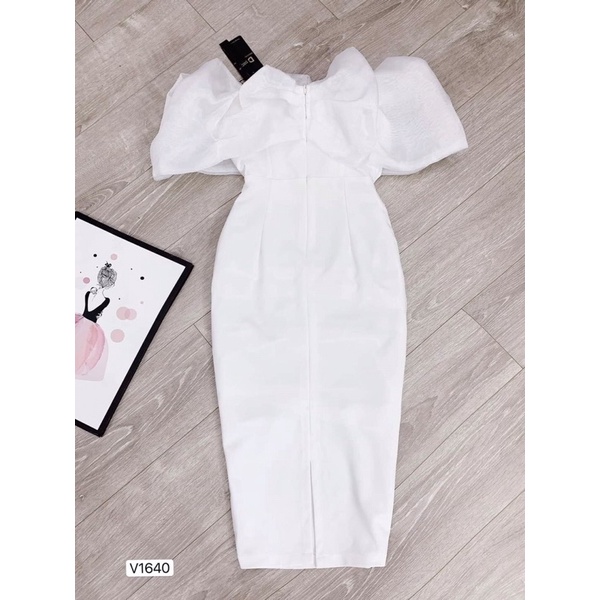 V1640 váy body trễ vai màu trắng