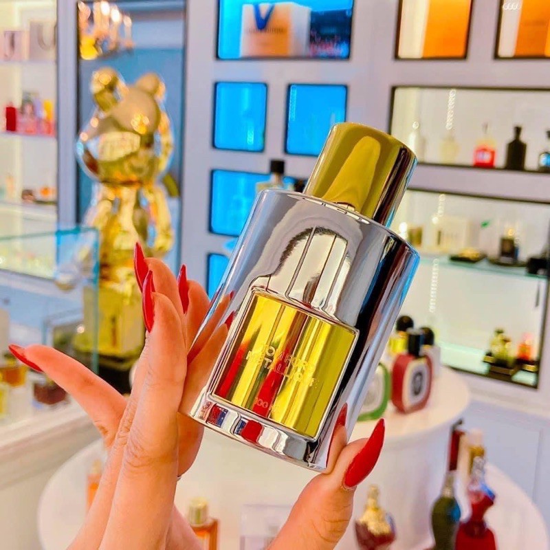 Nước hoa nữ   𝐓𝐨𝐦𝐅𝐨𝐫𝐝 𝐌𝐞𝐭𝐚𝐥𝐥𝐢𝐪𝐮𝐞 𝐒𝐢𝐞̂𝐮 𝐩𝐡𝐚̂̉𝐦 𝐦𝐨̛́𝐢 𝐧𝐡𝐚̂́𝐭 𝐜𝐮̉𝐚 𝐓𝐨𝐦𝐅𝐨𝐫𝐝