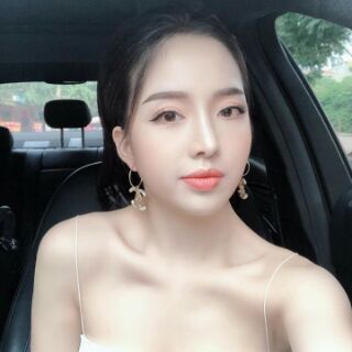 Kem nền dior