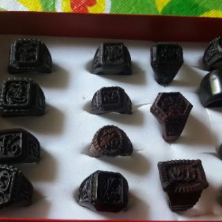 Nhẫn khắc tên và 12 con giáp