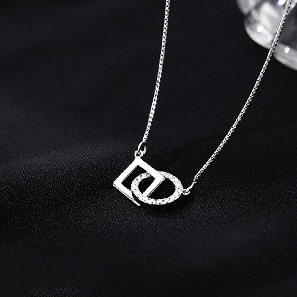 Vòng Cổ Choker Thời Trang Nữ Tính