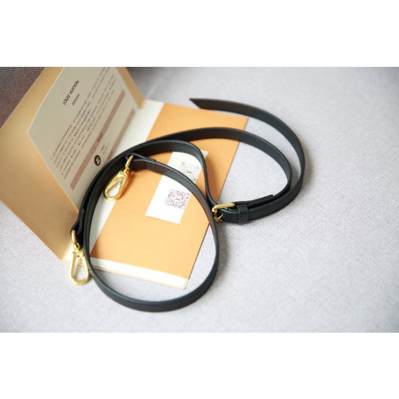 Túi LV Cannes 2 size phom chất đẹp kèm khăn quấn sang chảnh full 2 box nam châm vip