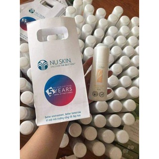 Lăn khử mùi Scion Nuskin