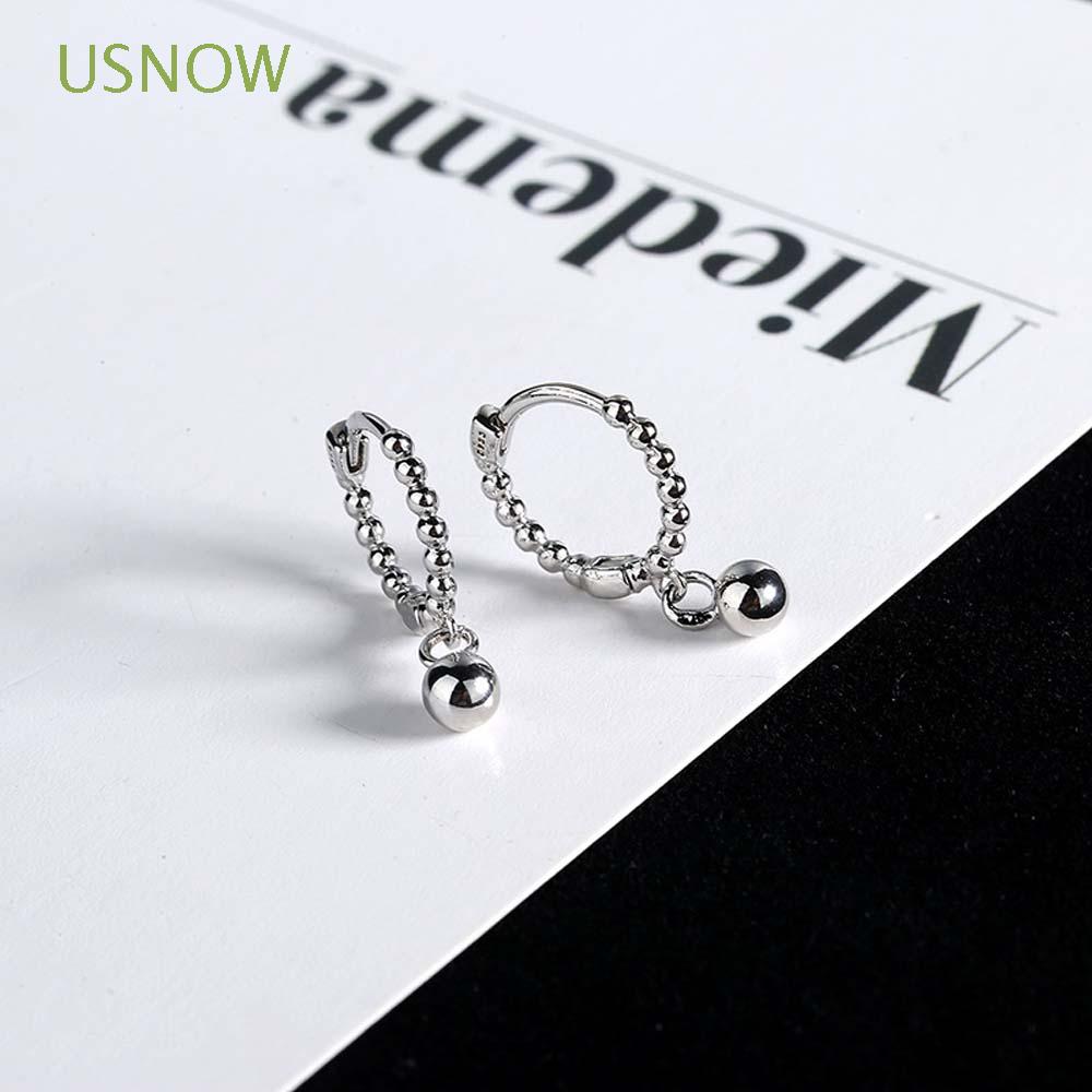 Khuyên Tai Trang Dáng Tròn Tạo Hình Độc Đáo Dành Cho Bạn Nữ