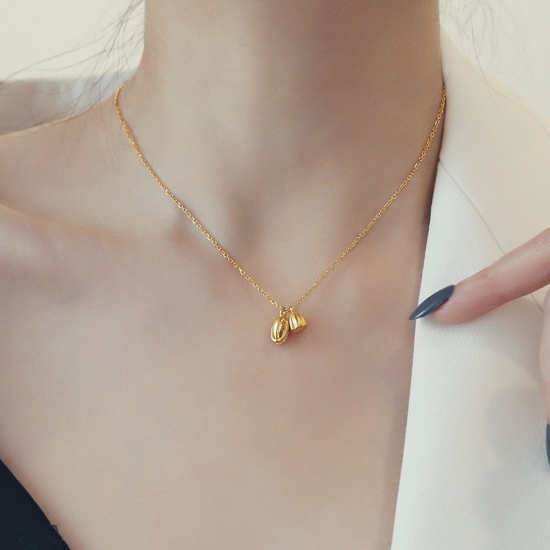 Dây chuyền titan nữ mặt búp sen và đài sen cá tính không đen gỉ