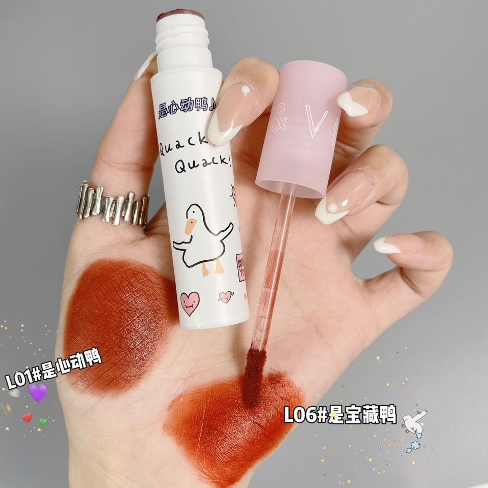 Son Môi Lì Mịn Như Nhung Thiết Kế Họa Tiết Chú Vịt Hoạt Hình Dễ Thương | BigBuy360 - bigbuy360.vn