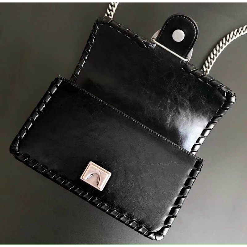 Túi Pink.Ko khoá đen