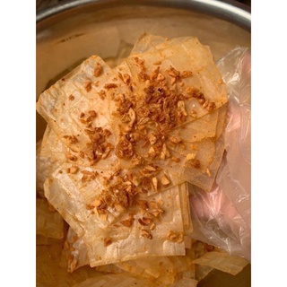 Bánh tráng muối tỏi (bánh tráng xì ke)