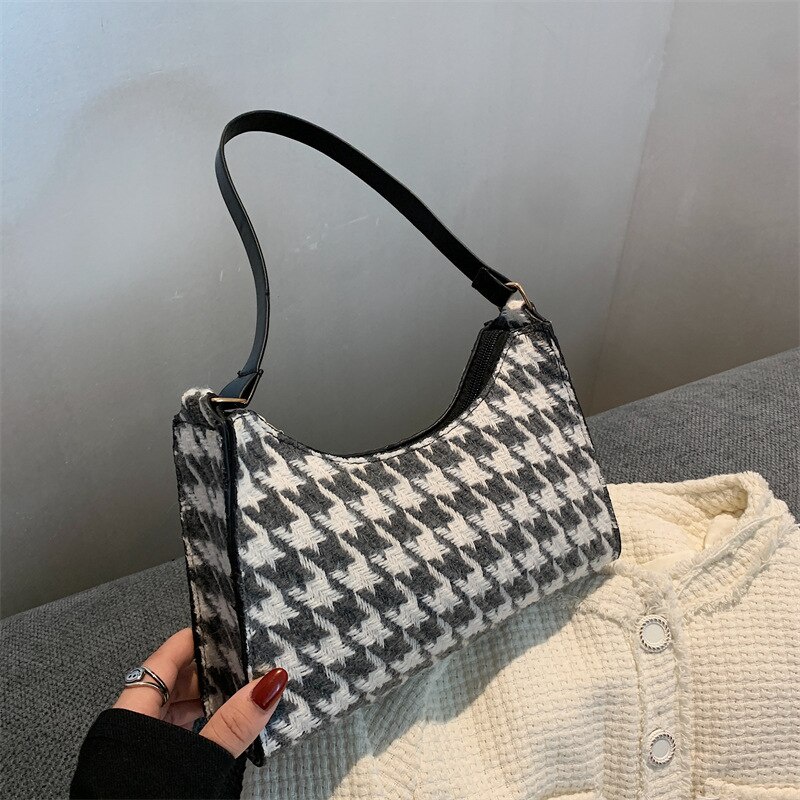 Túi đeo chéo JASMIN NOIR hình vuông bằng len thiết kế đơn giản thời trang cho nữ