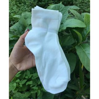 tất trơn trong trắng và đen
