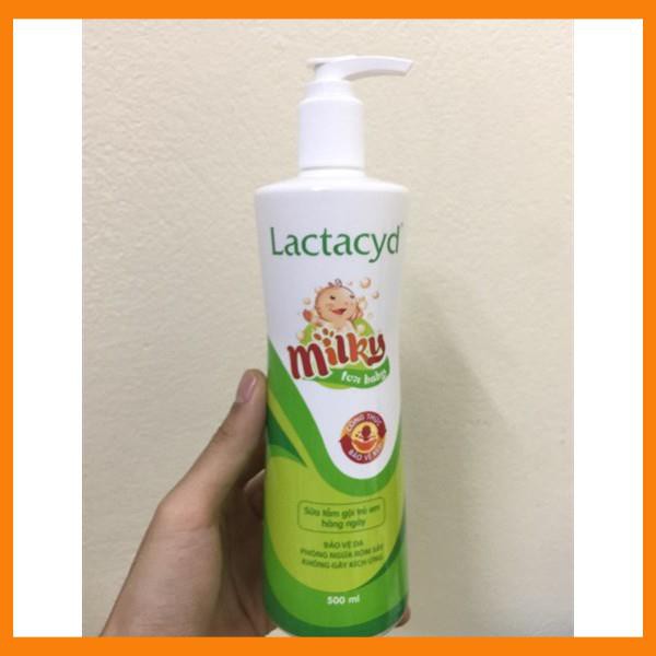 Sữa tắm lactacyd milky 500ml/250ml