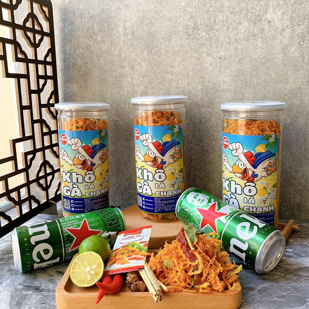Khô gà lá chanh 300gr ít cay hũ pet tiện lợi, TUMDUM  đồ ăn vặt HÀ NỘI | BigBuy360 - bigbuy360.vn