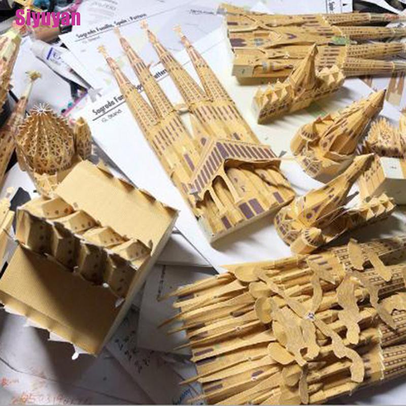 Đồ chơi mô hình Vương cung thánh đường Sagrada Familia 3D làm bằng giấy DIY