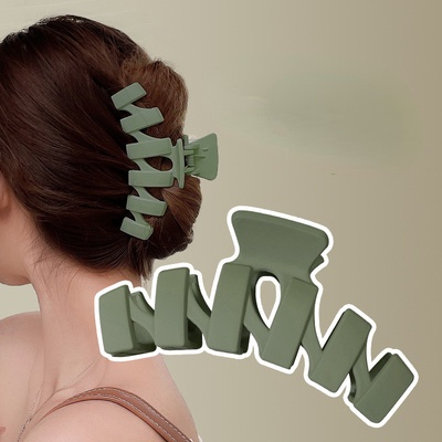 Kẹp Tóc Hình Cá Mập Bằng Acrylic Nhám Kiểu Hàn Quốc Dễ Thương Cho Nữ