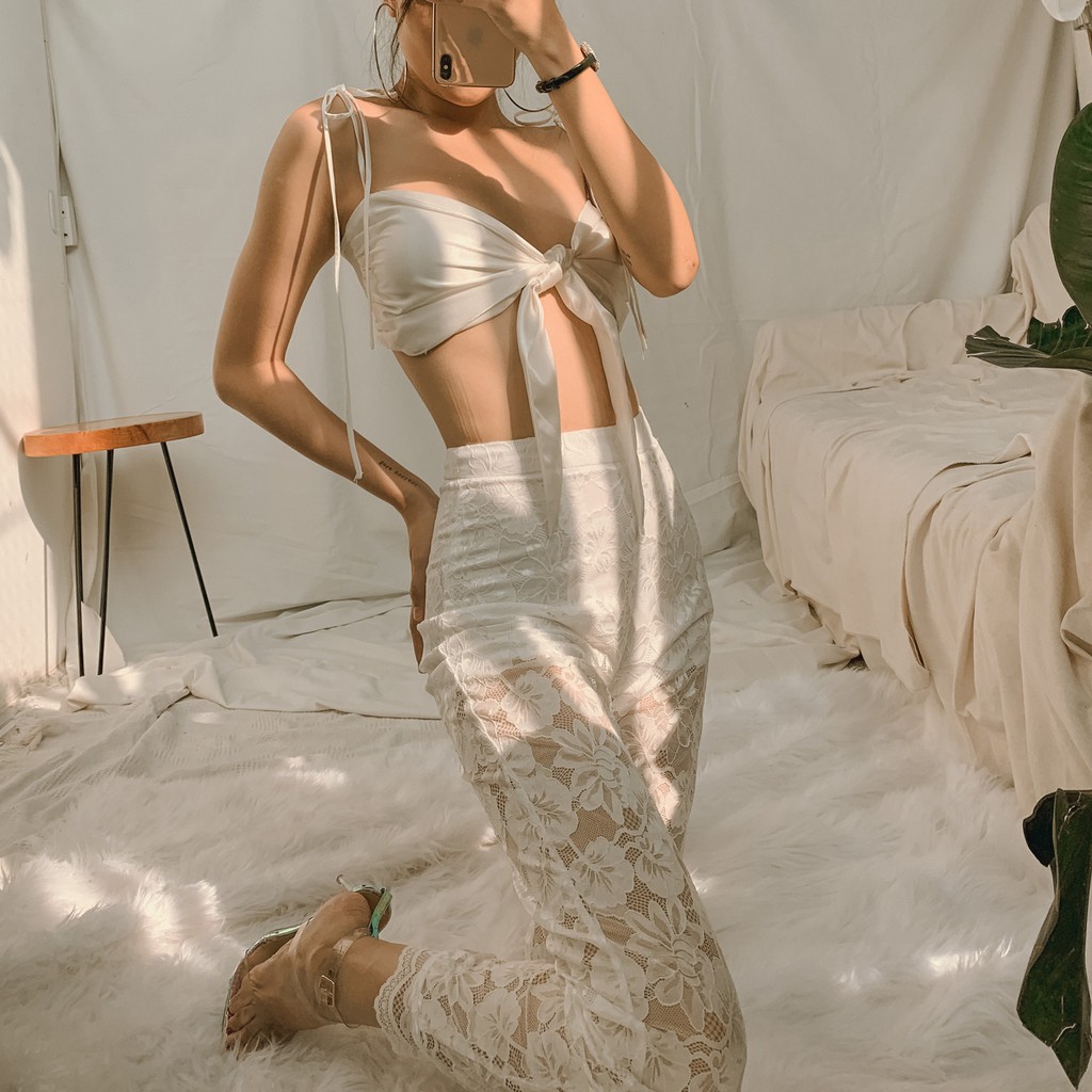 Áo croptop hai dây thắt nơ ngực - Bratop sang chảnh