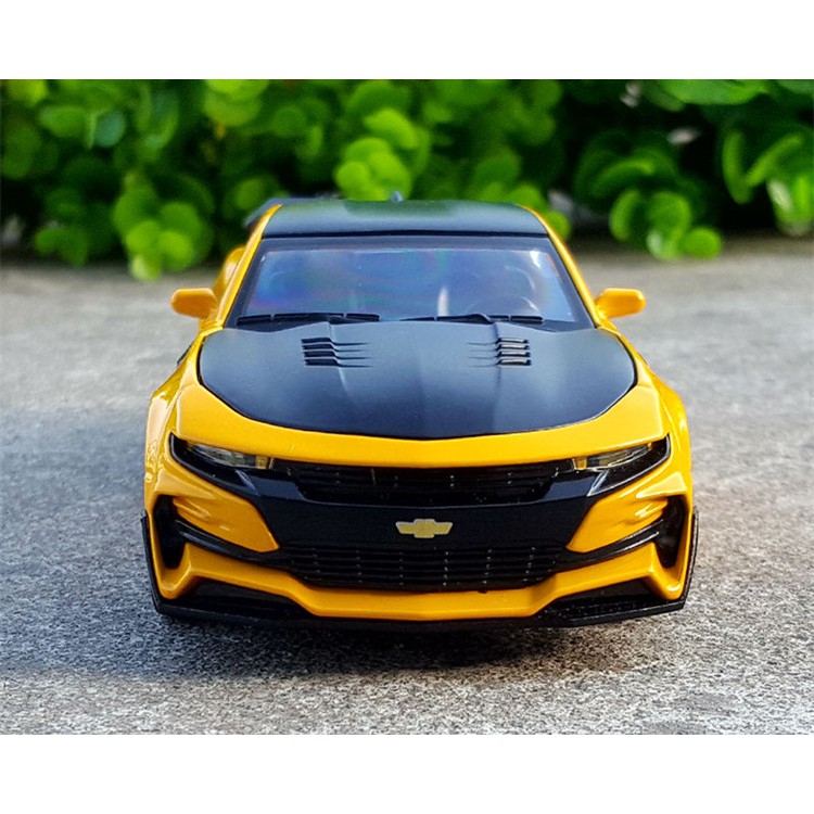 MÔ HÌNH XE Ô TÔ Siêu Xe Chevrolet Camaro &quot;Bumblebee Transformer&quot; | MINIAUTO tỷ lệ 1:32