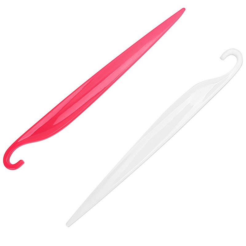 Que Nhựa Lấy Bánh 22CM