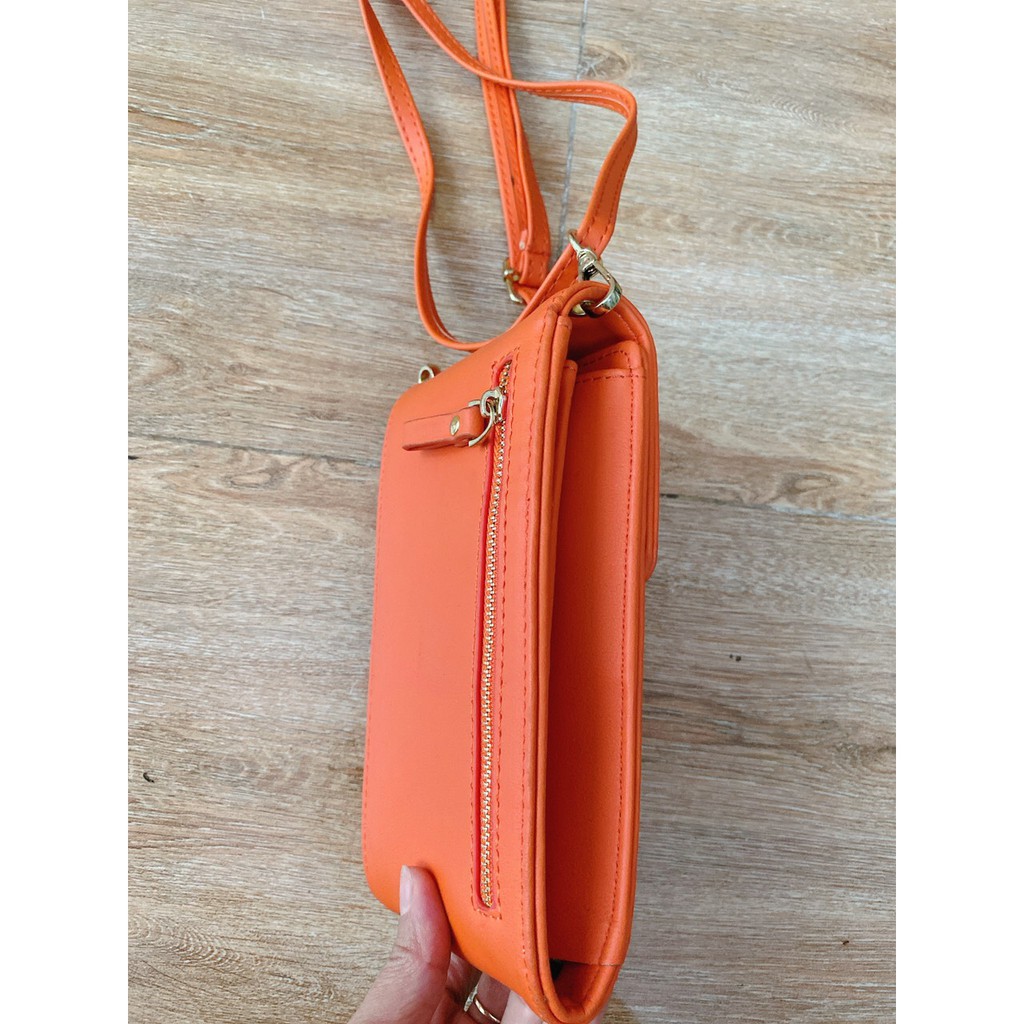 Túi da đeo chéo bỏ điện thoại sang chảnh dáng đứng Rosabell