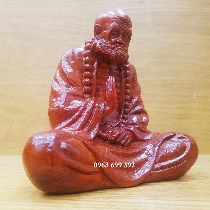 Tượng đạt ma sư tổ ngồi thiền bằng gỗ hương