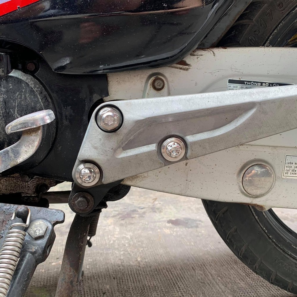 LÔNG ĐỀN INOX THÁI SỬ DỤNG CHO XE MÁY BAO RỈ SÉT CHON ĐỢI