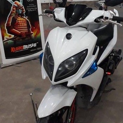 Chai sơn màu trắng 102 - Sơn xịt Samurai
