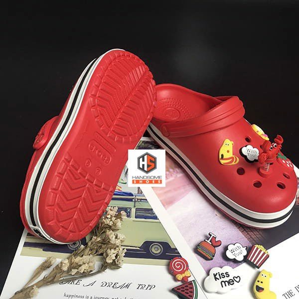 Dép cross đế bánh mì sục bít đầu cho nam và nữ đủ size 36, 37, 38, 39, 40, 41, 42, 43, 44, màu đỏ hàng xuất khẩu