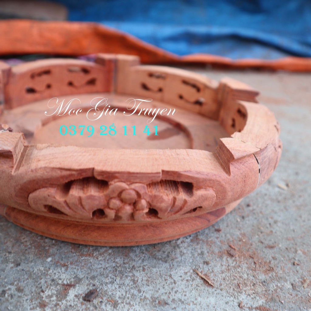 Kỷ tròn lồng mặt 2 nhân trạm dơi gỗ hương cao 6cm
