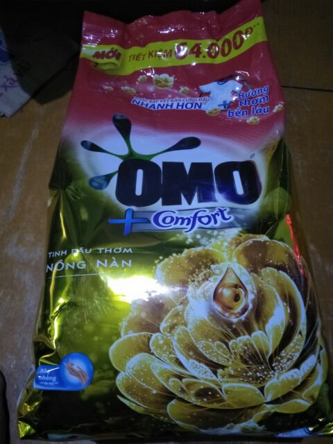 Bột giặt omo 5,7kg sạch cực nhanh / omo 5.3kg hương comfort.