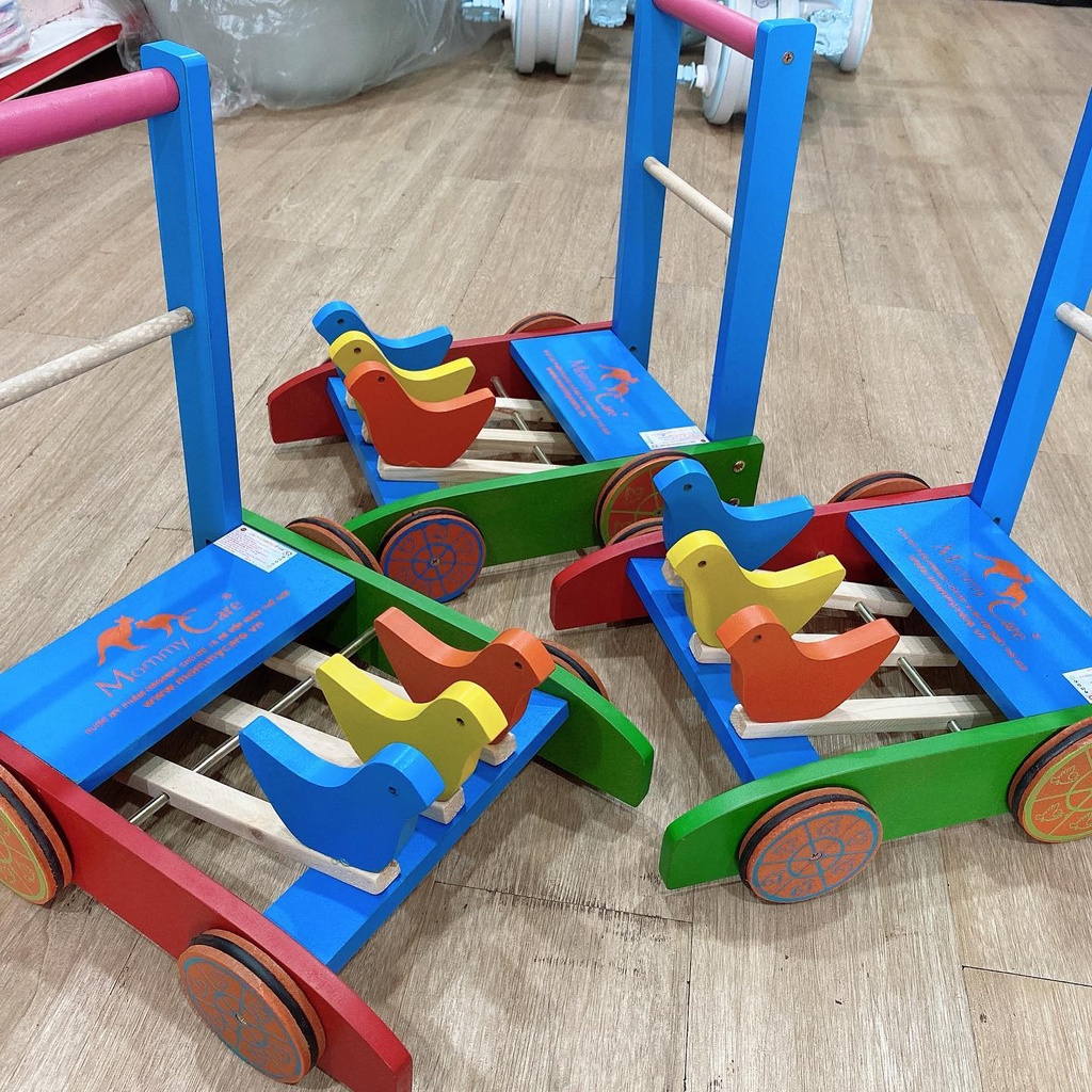 Xe Đẩy Tập Đi Bằng Gỗ 3 Con Gà Cao Cấp Cho Bé