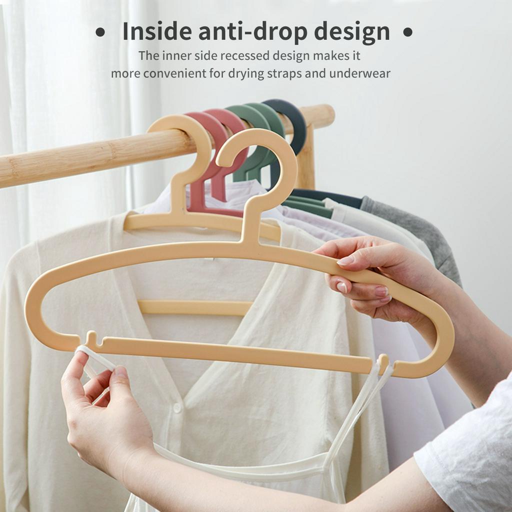 Set 5 Móc Nhựa Treo Quần Áo Chống Trượt Tiện Lợi