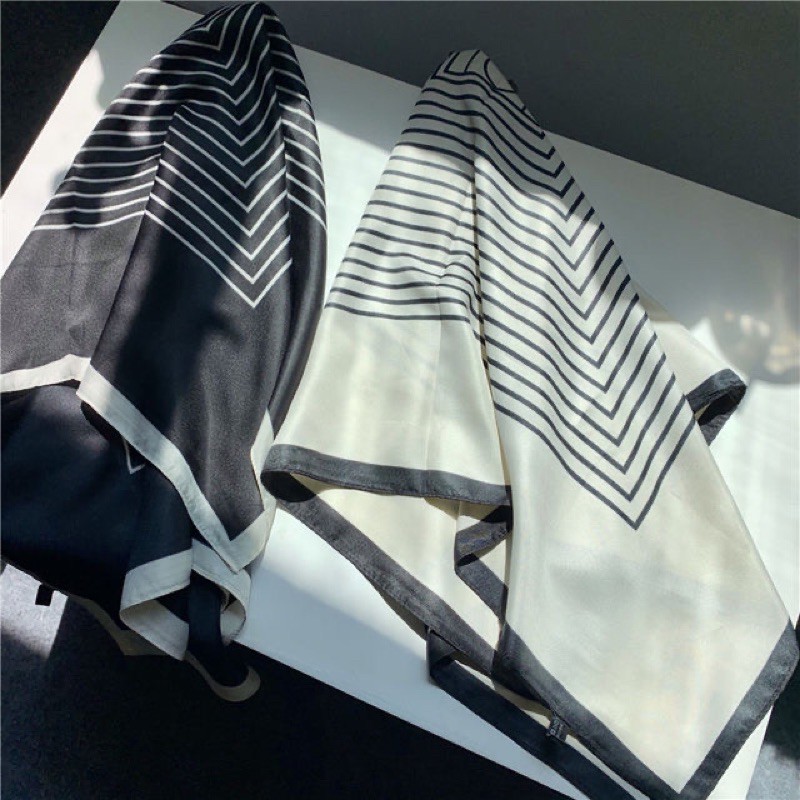 Khăn turban lụa vuông 70cm kẻ sọc đen trắng -Maben