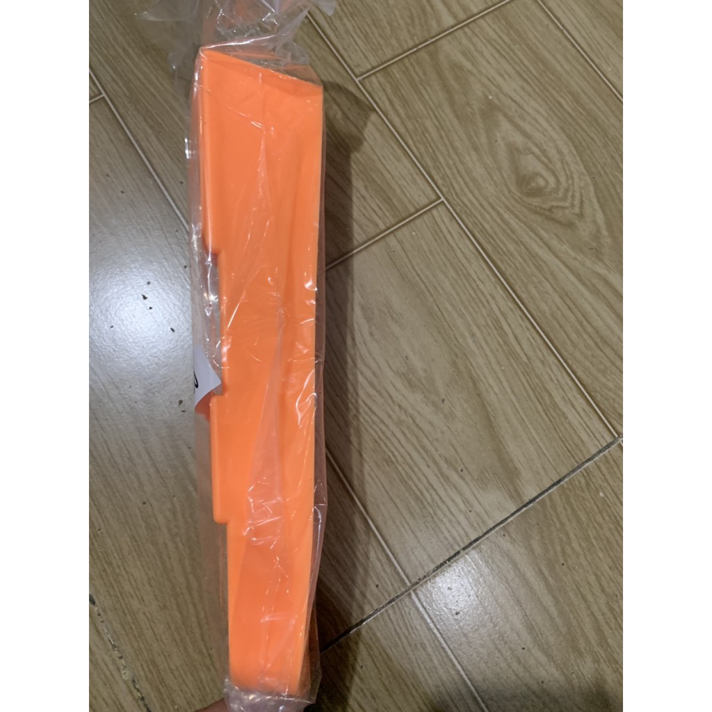 Cao su gấp xe exciter 150 và exciter 155 gắn như zin màu cam
