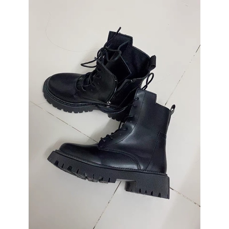 GIAY BOOTS ULZZANG BỐT KHOÁ KÉO ĐẾ BÁNH MỲ CỔ ZICZAC