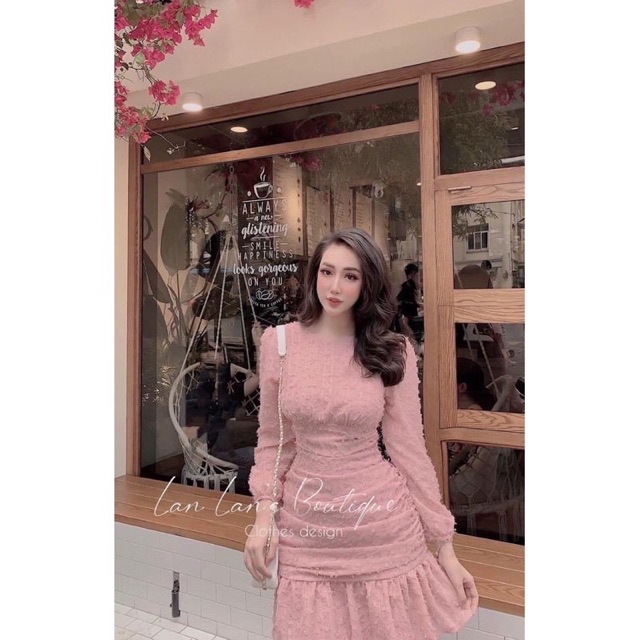 VÁY NHÚM HOA NỔI 3D ĐUÔI CÁ | BigBuy360 - bigbuy360.vn