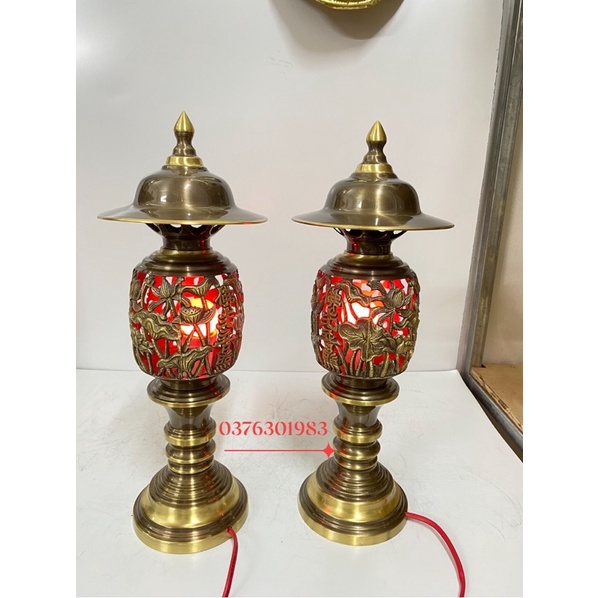 Đôi Đèn điện thờ bằng đồng cao 37cm ,đèn thờ bằng đồng nguyên chất