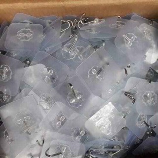 Móc dán tường chịu lực