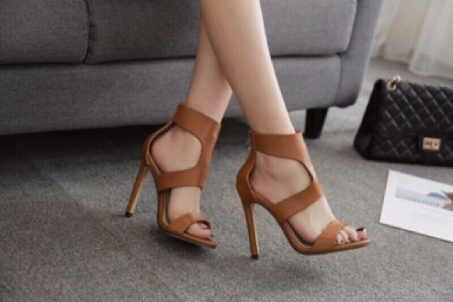 Giày cao gót